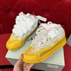 Lanvin Curb LC-111