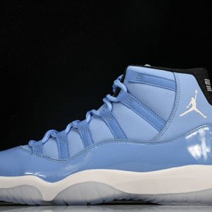 Air Jordan 11 717602-900