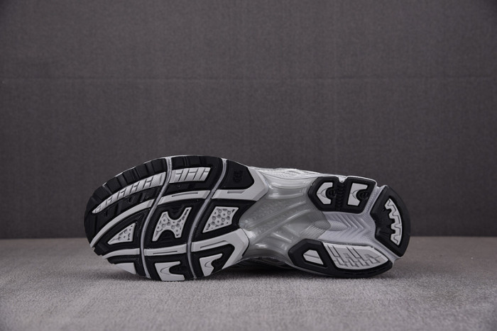 ASICS GEL 1203A325-020 - Image 4