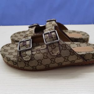 Louis Vuitton Sandals LV-170025