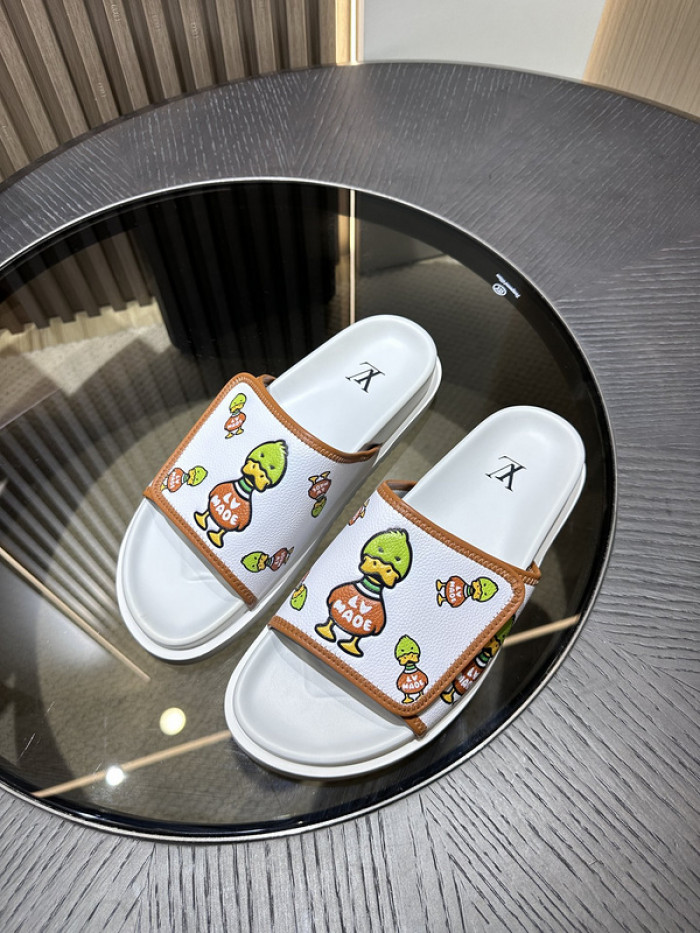 Louis Vuitton Sandals LV-170033