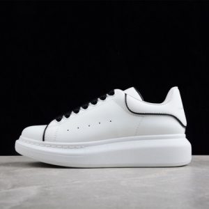 Alexander McQueen Sneaker AMS-052