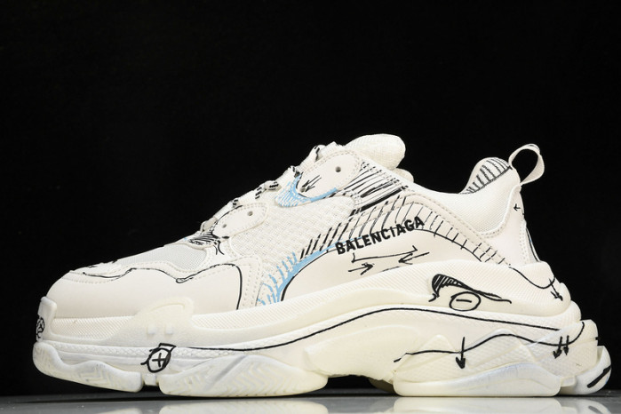 Balenciaga Triple S btsbcs-038