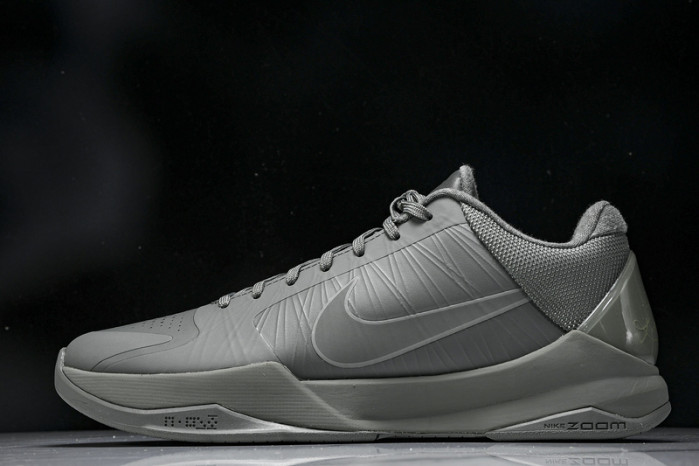 Nike kobe 869454-006