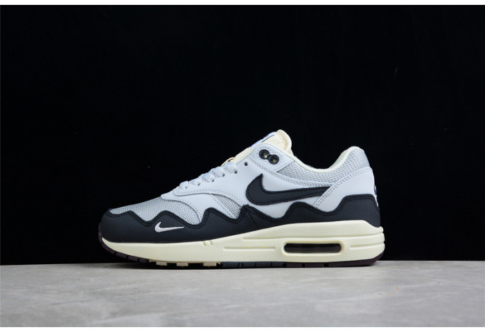 patta x Nike air max 1 black white grey dh1348-002 - Image 2