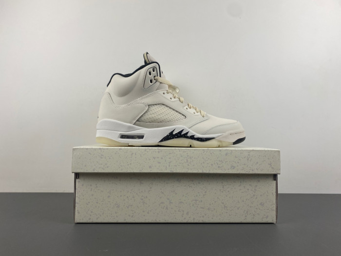 Air Jordan 5 do0587-110 - Image 3