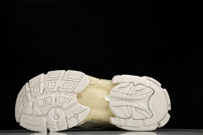 Balenciaga triple trainer BTT-147 - Image 3