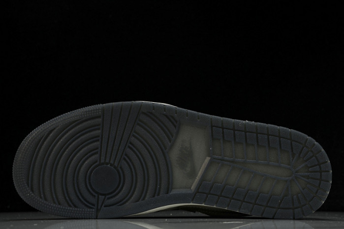 Air Jordan 1 low OG "year of the dragon" fj5735-100 - Image 3