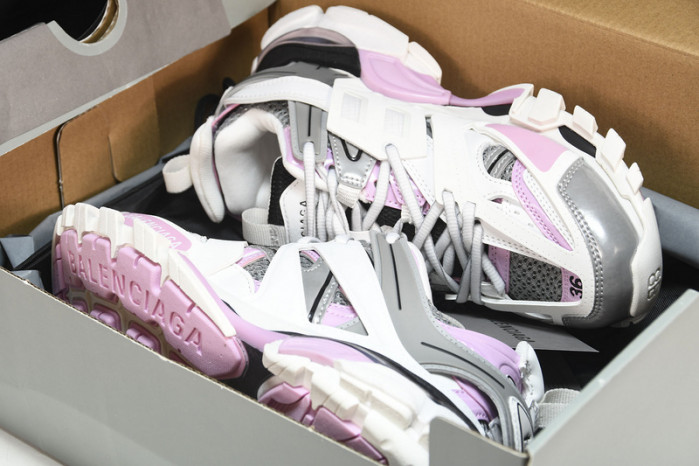 Balenciaga triple trainer BTT-086 - Image 4