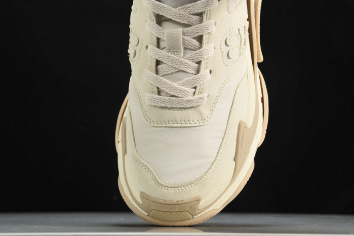 Balenciaga Triple S black clear sole btsbcs-033 - Image 4