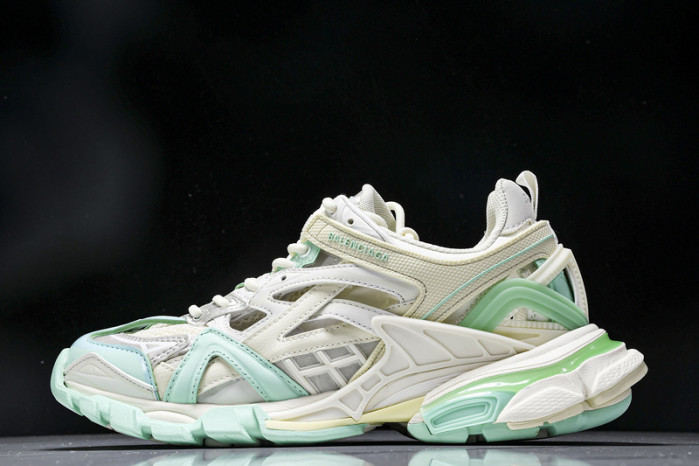 Balenciaga triple trainer BTT-181