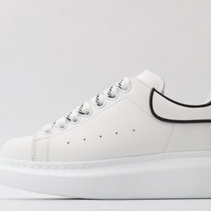 Alexander McQueen Sneaker AMS-029