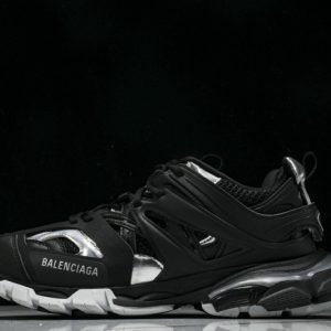 Balenciaga triple trainer BTT-169