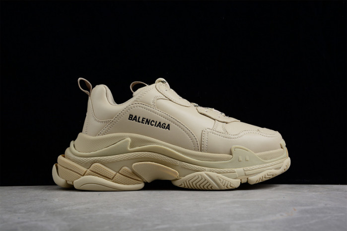 Balenciaga Triple S black clear sole btsbcs-002 - Image 4