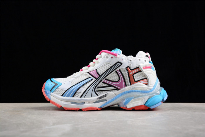 Balenciaga triple trainer BTT-159