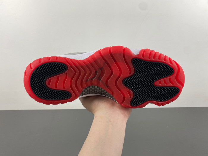 Air Jordan 11 CT8012-106 - Image 7
