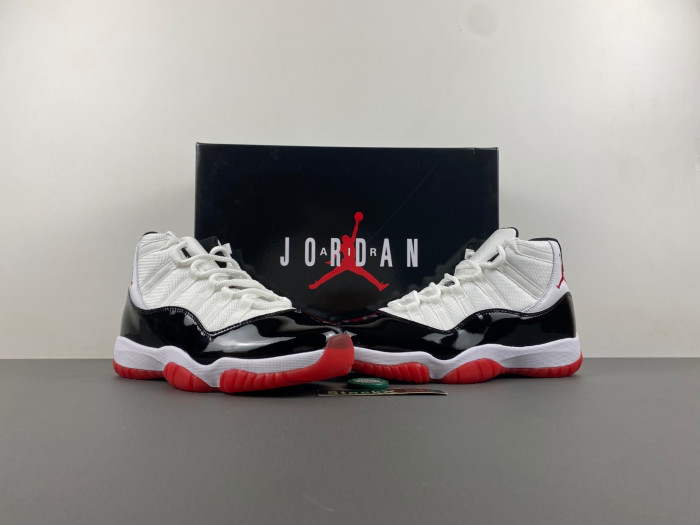 Air Jordan 11 CT8012-106 - Image 3
