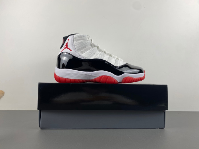 Air Jordan 11 CT8012-106 - Image 5