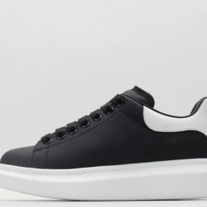 Alexander McQueen Sneaker AMQ-3145