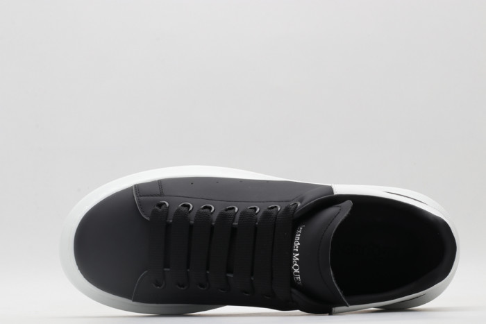 Alexander McQueen Sneaker AMQ-3145 - Image 3