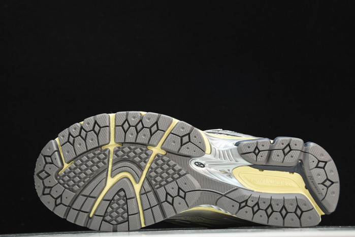 New Balance NB-120 - Image 4