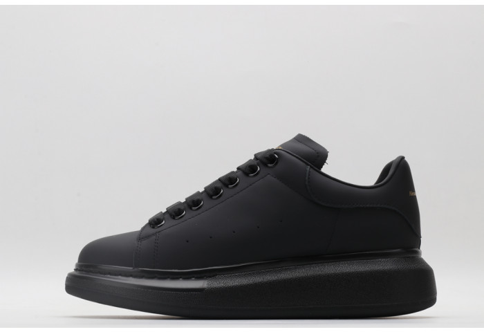 Alexander McQueen Sneaker AMQ-3147 - Image 2