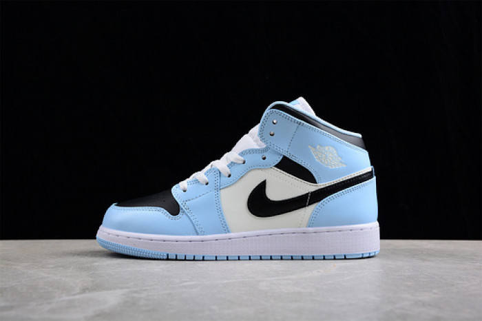 Air Jordan 1 mid 555112-401