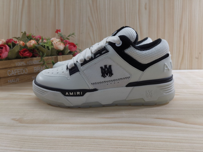 Amiri Sneakers AM-136(back writing is white)