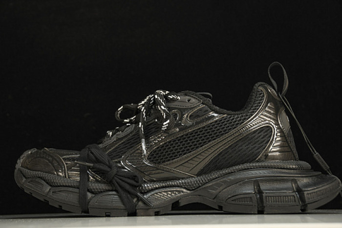 Balenciaga Track trainer BTT-079