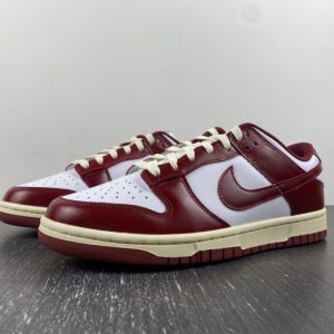 dunk low prm “team red” j4555-100