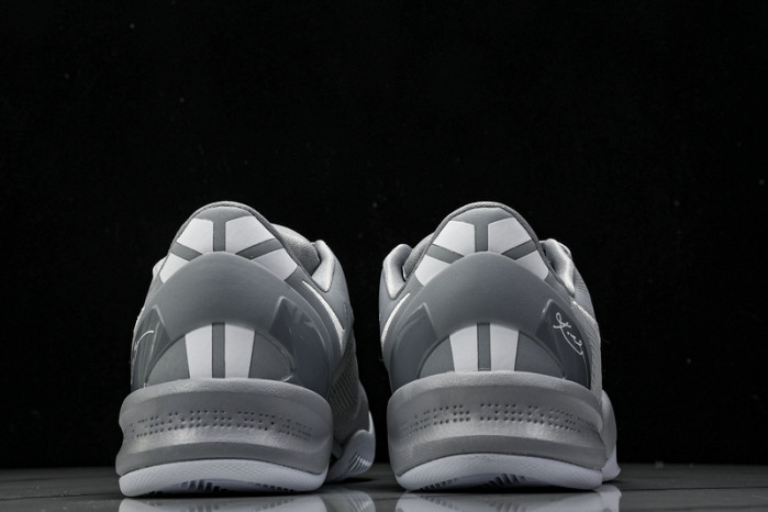 Nike zoom kobe 8 “wolf grey” hf9550-002 - Image 3