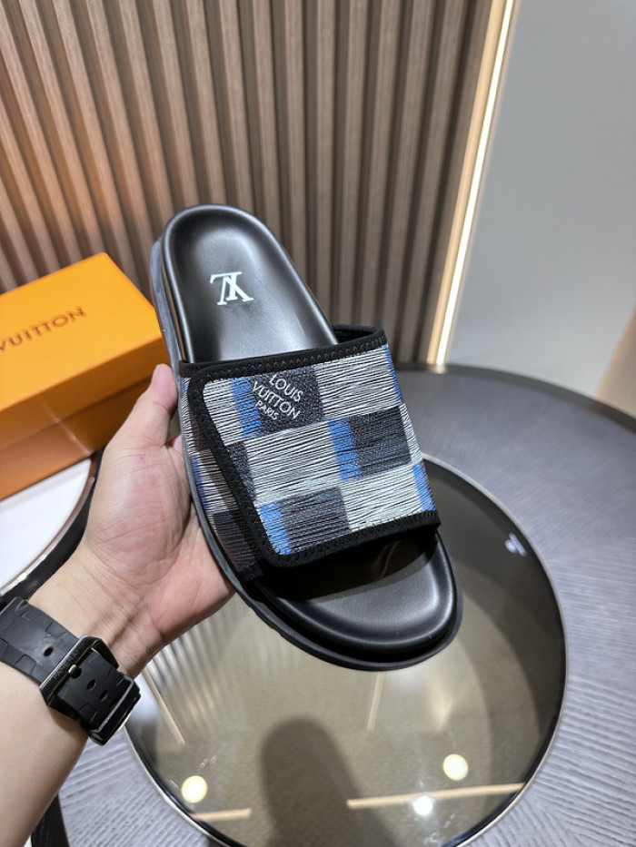 Louis Vuitton Sandals LV-170032 - Image 4