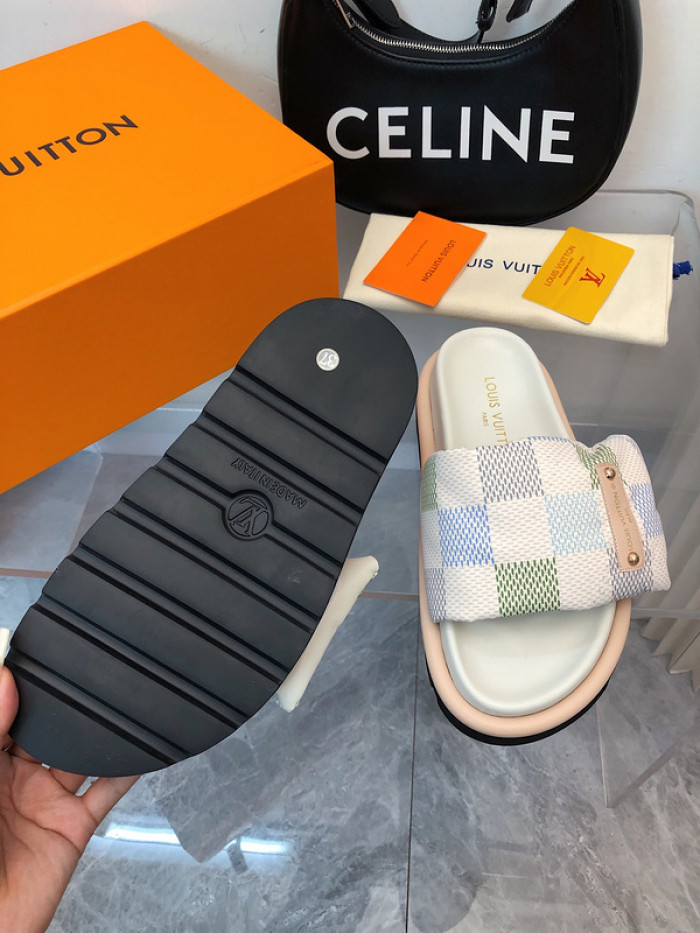 Louis Vuitton Sandals LV-170029 - Image 3