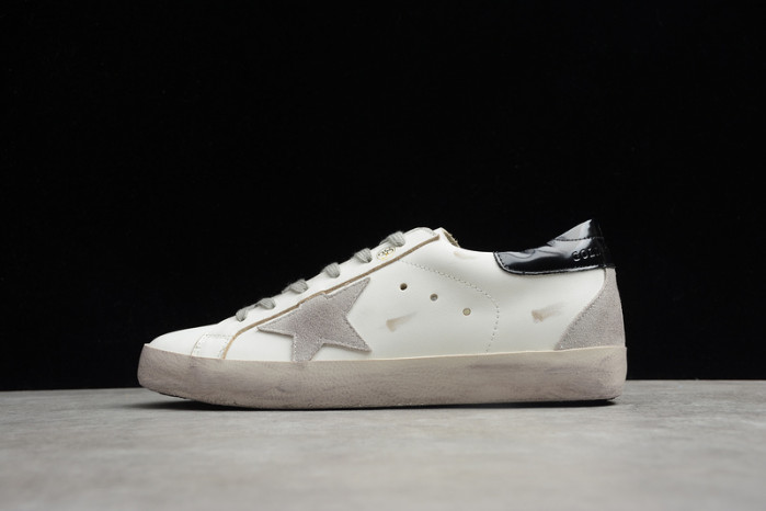 Golden Goose Sneakers GGS-012