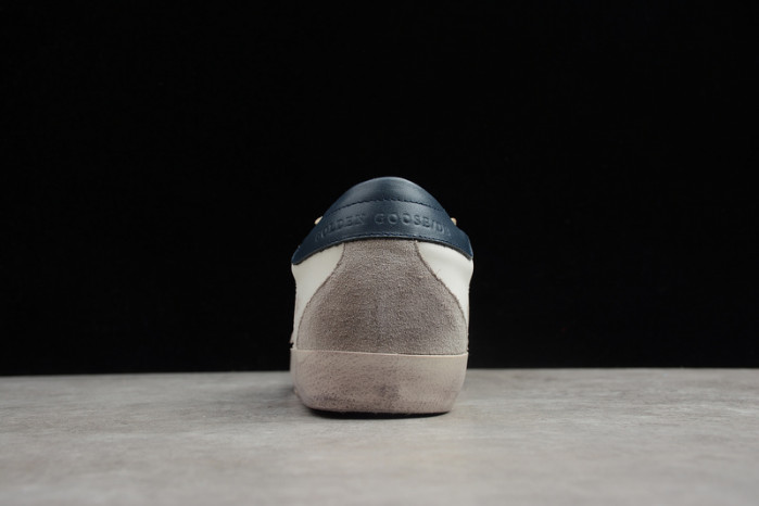 Golden Goose Sneakers GGS-013 - Image 3