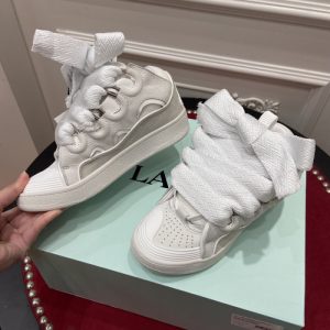 Lanvin Curb LC-044