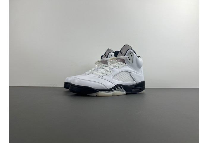 Air Jordan 5 000587-110 - Image 2