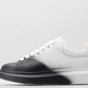 Alexander McQueen Sneaker AMS-077