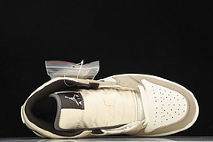 Air Jordan 1 mid 554766-003 - Image 3