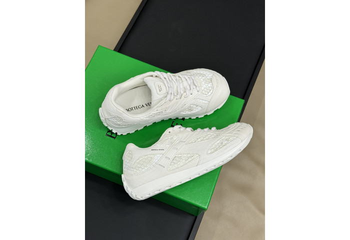 Bottega Veneta Sneakers BVS-014 - Image 2