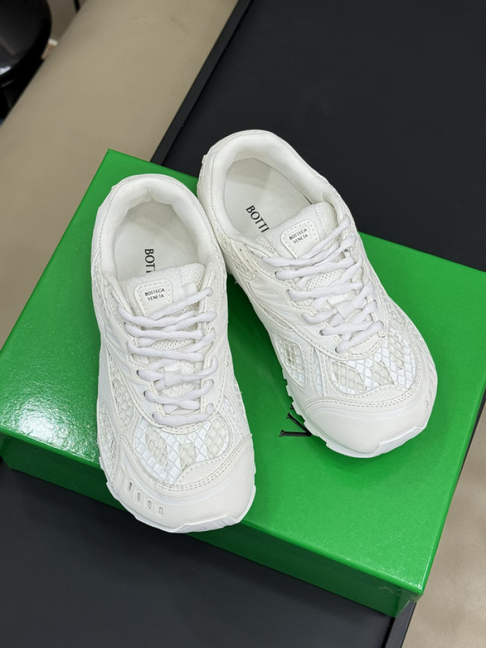Bottega Veneta Sneakers BVS-014 - Image 4