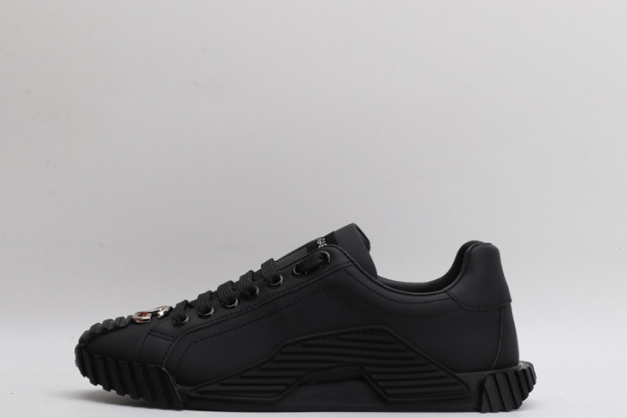 Dolce & Gabbana Sneakers DG-056