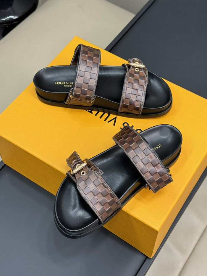 Louis Vuitton Sandals LV-170026 - Image 3