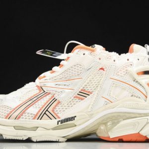 Balenciaga triple trainer BTT-175