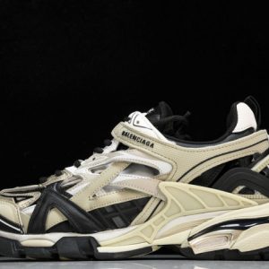 Balenciaga triple trainer BTT-121