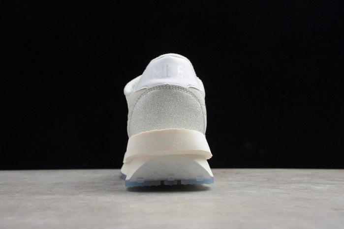 Nike vaporwaffle sacai ldwaffle white bright white bv5053-100 - Image 3