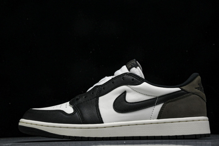 Air Jordan 1 "Mocha" CZ0790-102