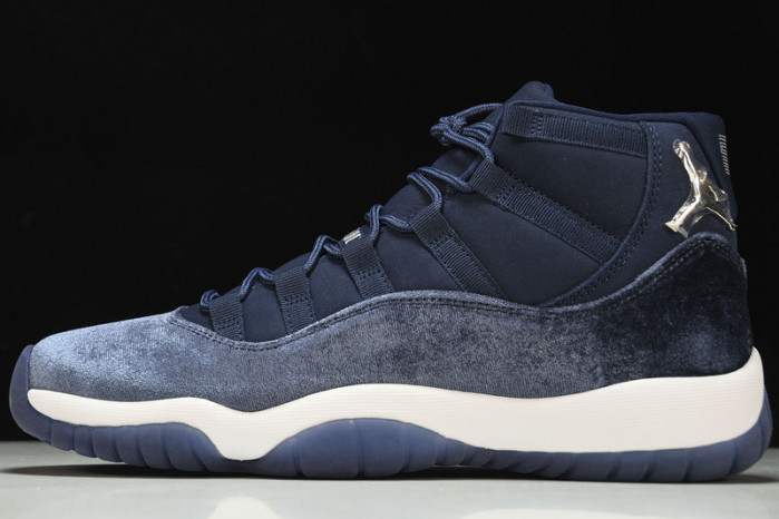 Air Jordan 11 Velvet "Midnight" "Navy" AR0715-441