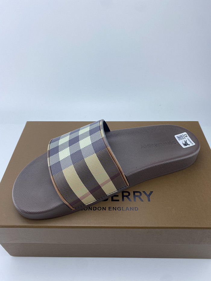 Burberry Slides BURL-005 - Image 3