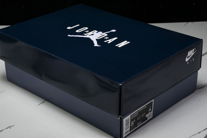 Air Jordan 11 Retro Low FV5104-104 - Image 3
